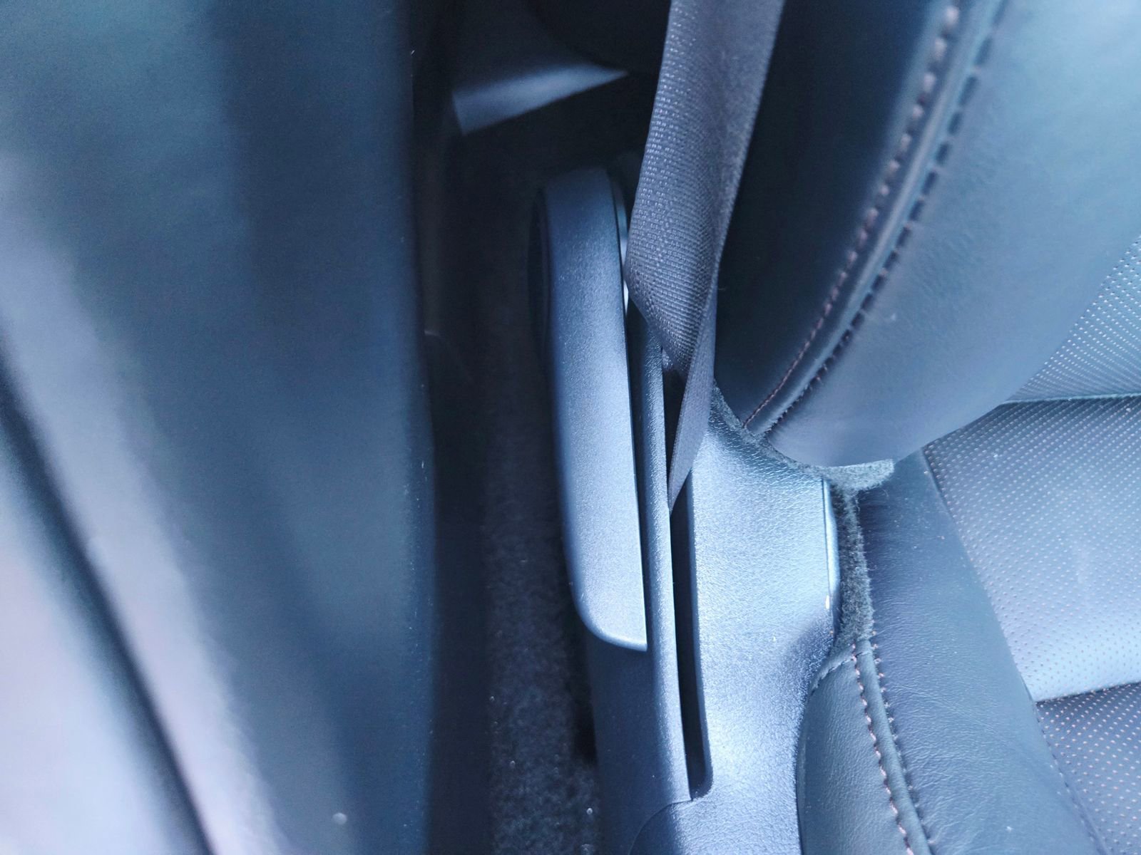 Used 2022 MAZDA CX-30 AWD 2.5 S w/ Premium Package image 26