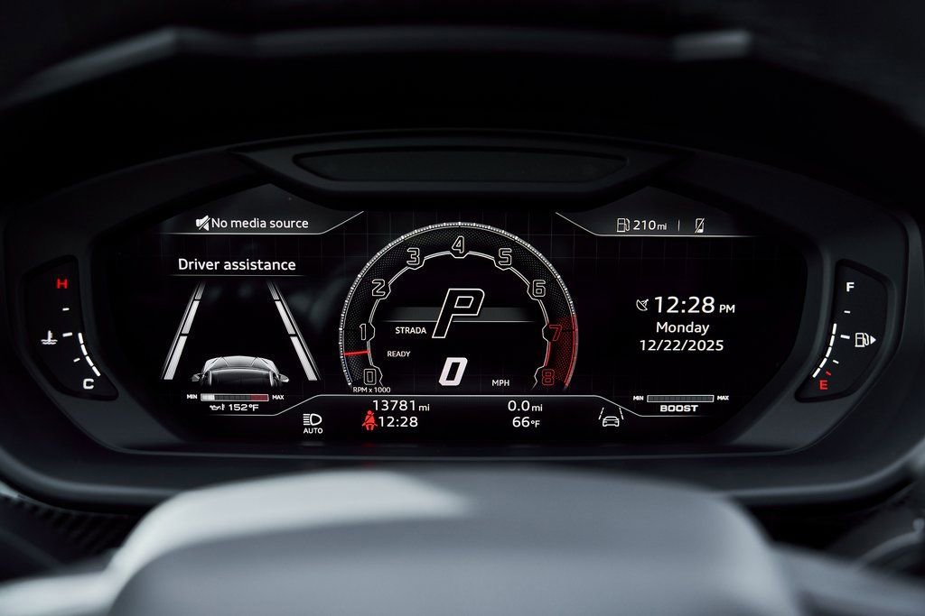 Used 2024 Lamborghini Urus Performante AWD/4WD image 70