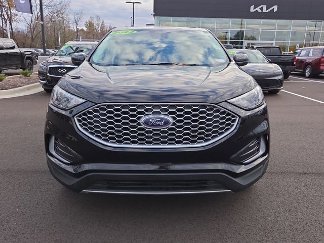 Used 2024 Ford Edge SEL image 8