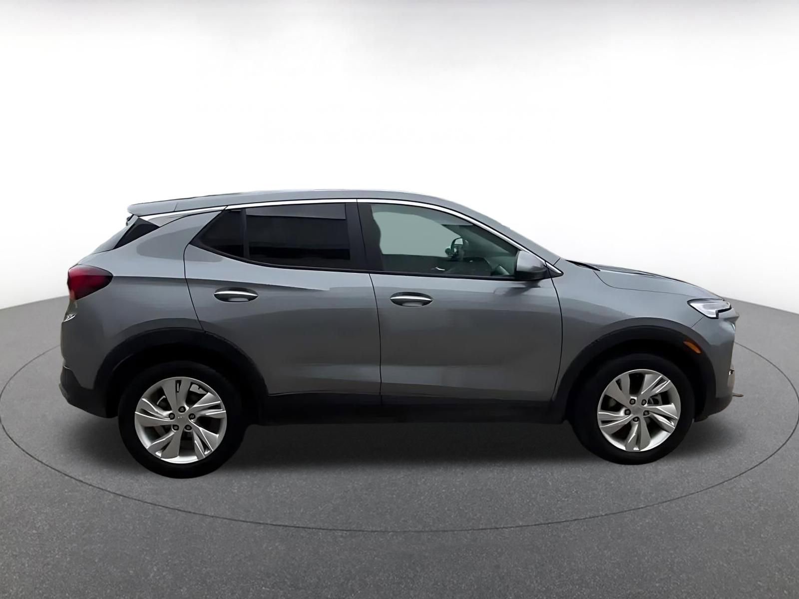 Used 2025 Buick Encore GX Preferred FWD image 16