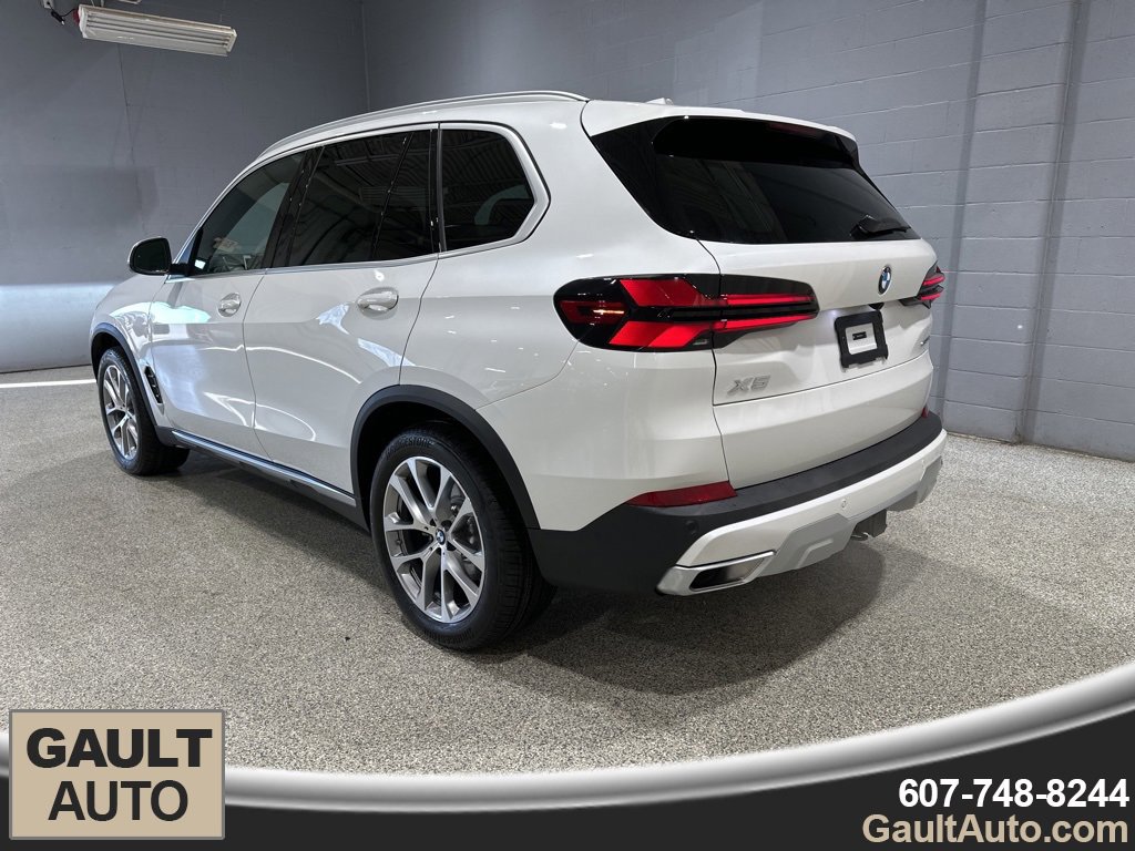 New 2026 BMW X5 xDrive40i image 6