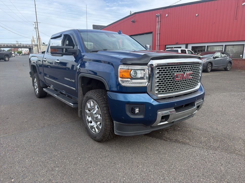 Used 2016 GMC Sierra 2500 Denali w/ Driver Alert Package AWD/4WD image 7