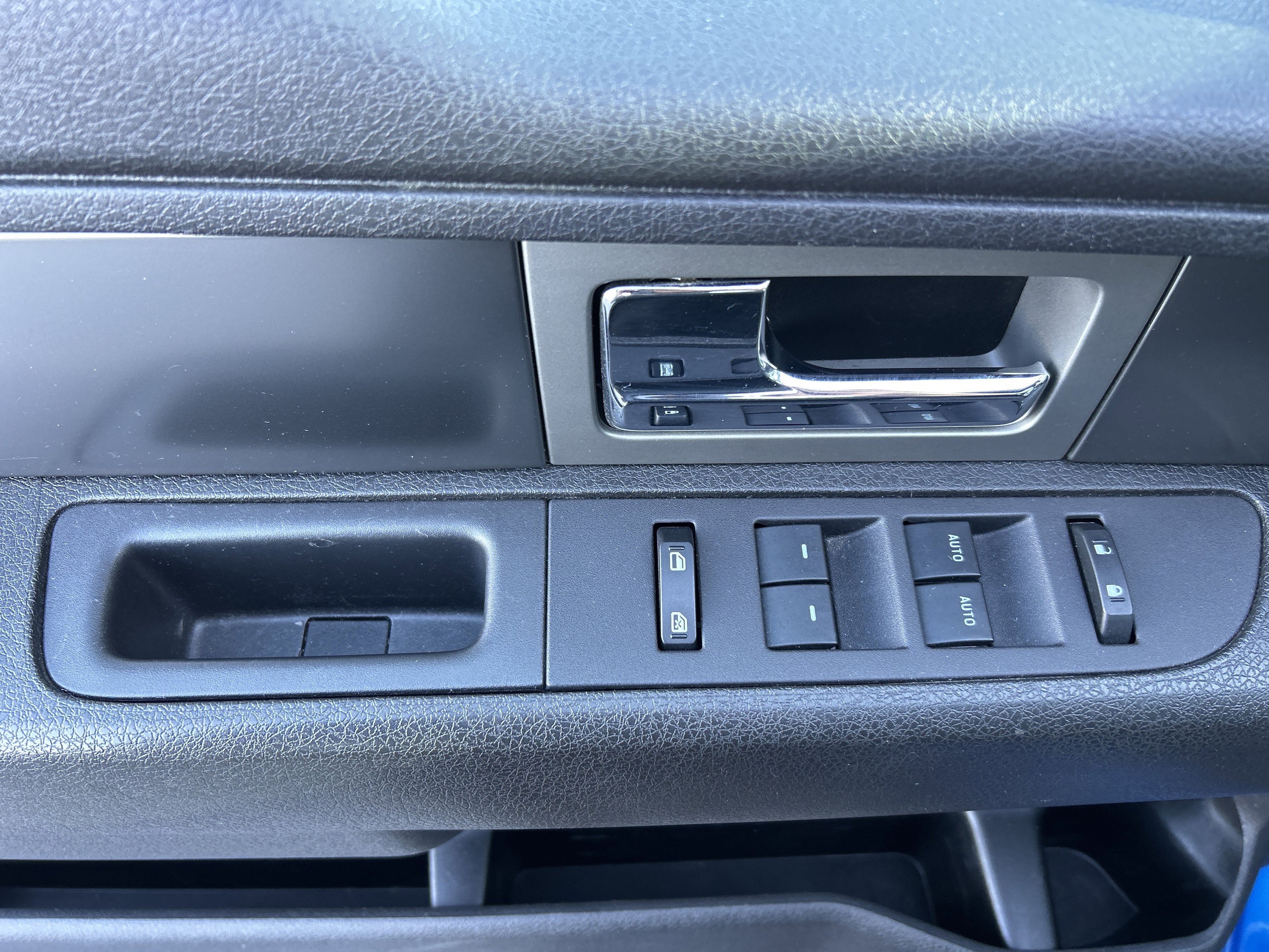 Used 2014 Ford F150 Raptor w/ Equipment Group 801A Luxury image 14