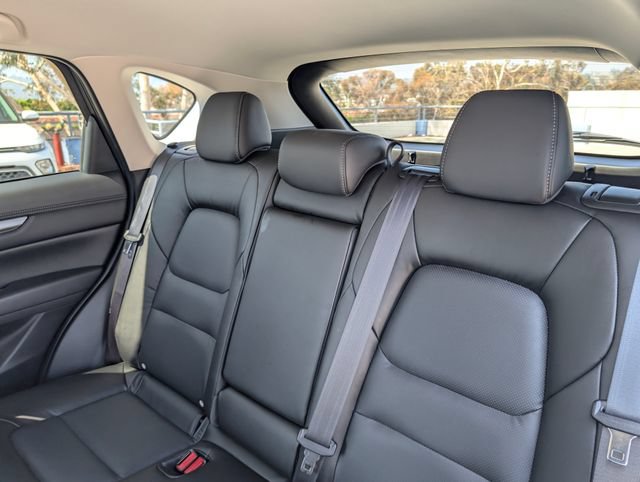 Used 2025 MAZDA CX-5 AWD 2.5 S w/ Select Package image 17