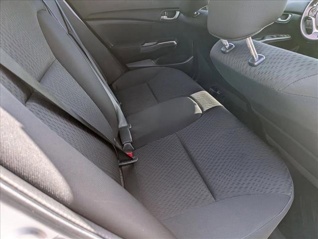 Used 2015 Honda Civic SE image 17
