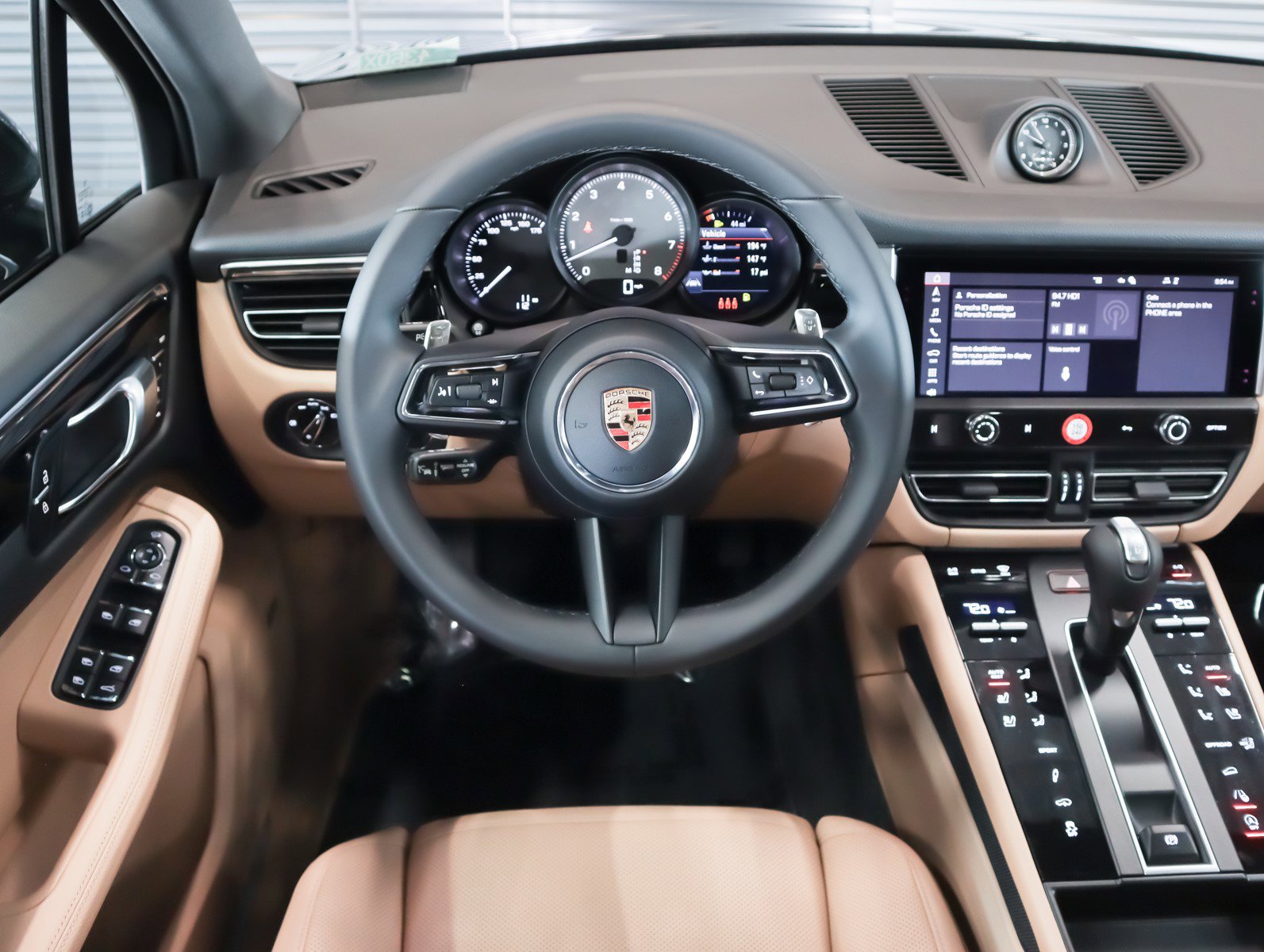 New 2026 Porsche Macan S image 15