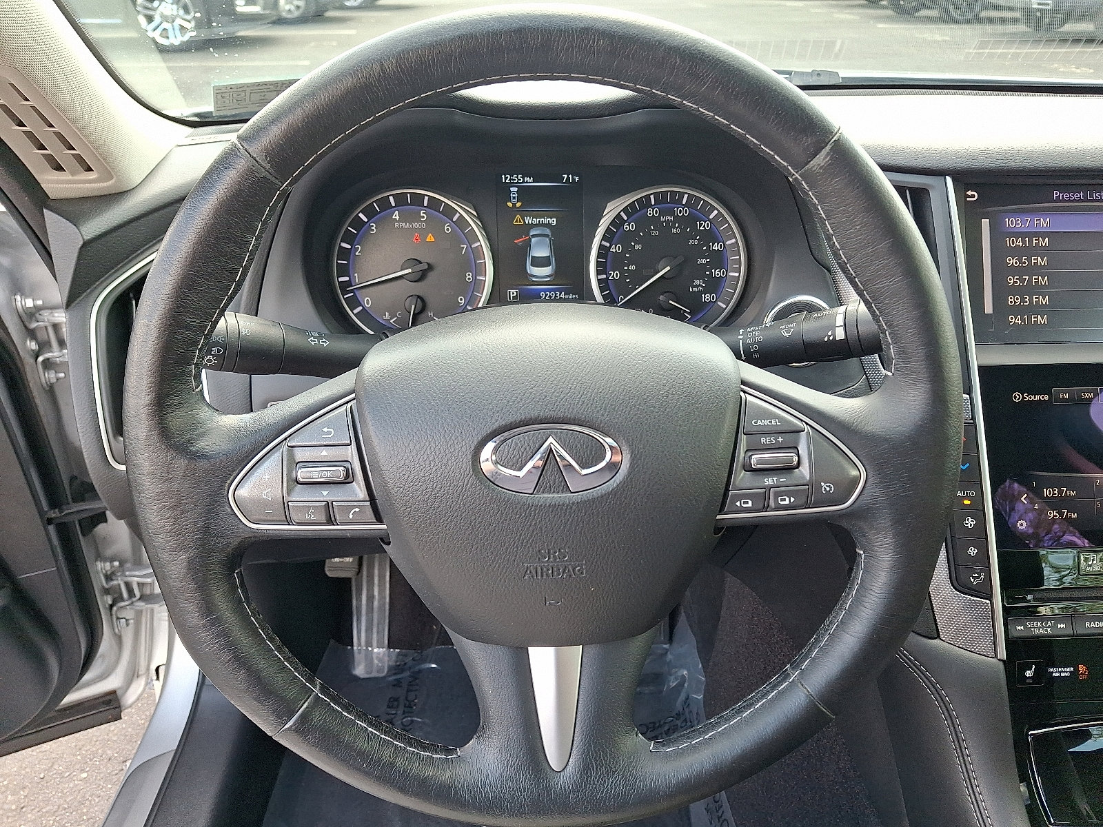 Used 2016 INFINITI Q50 3.0t Premium w/ Driver Assistance Package RWD image 19