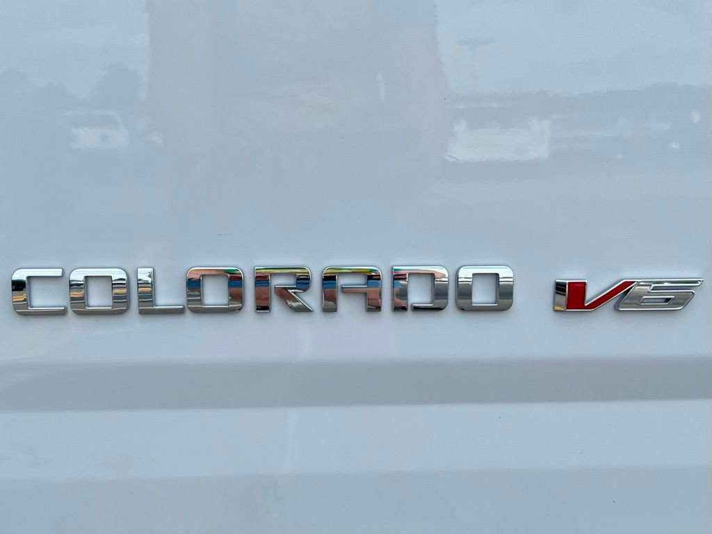 Used 2020 Chevrolet Colorado LT image 14
