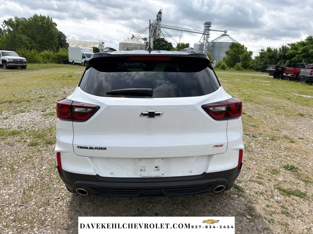 Used 2024 Chevrolet TrailBlazer RS w/ Driver Confidence Package FWD image 4