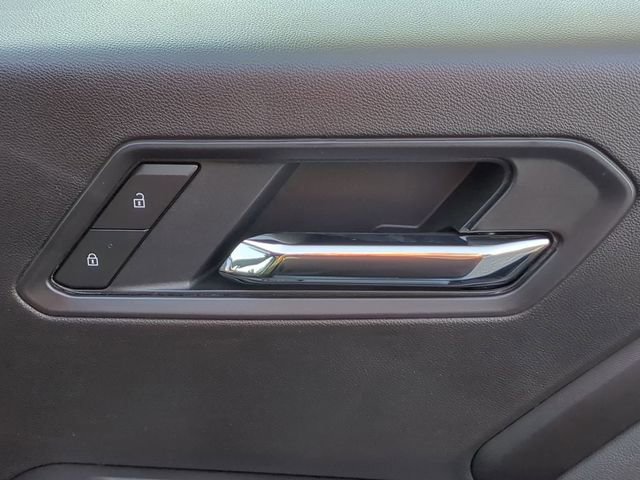 New 2026 GMC Canyon Elevation w/ Convenience Package RWD image 44