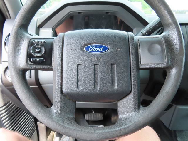 Used 2016 Ford F250 XL w/ XL Appearance Package AWD/4WD image 22
