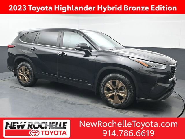 Used 2023 Toyota Highlander Bronze Edition