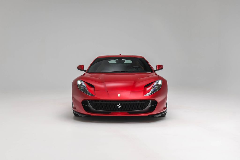 Used 2019 Ferrari 812 Superfast image 8