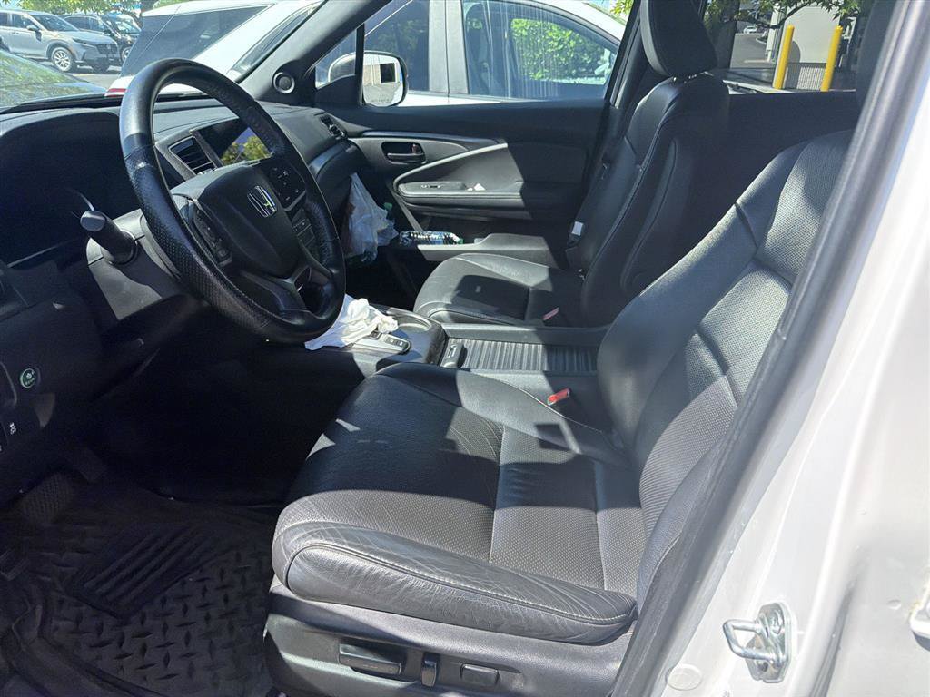 Certified 2023 Honda Passport EX-L image 6