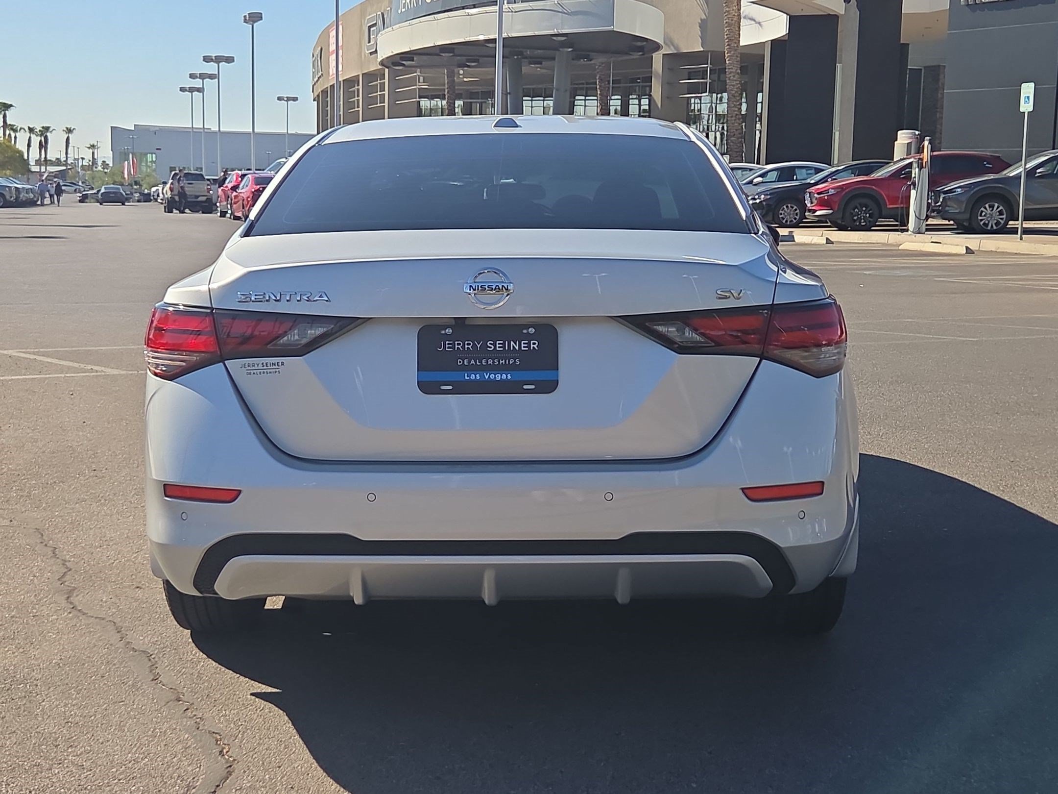 Used 2020 Nissan Sentra SV FWD image 4