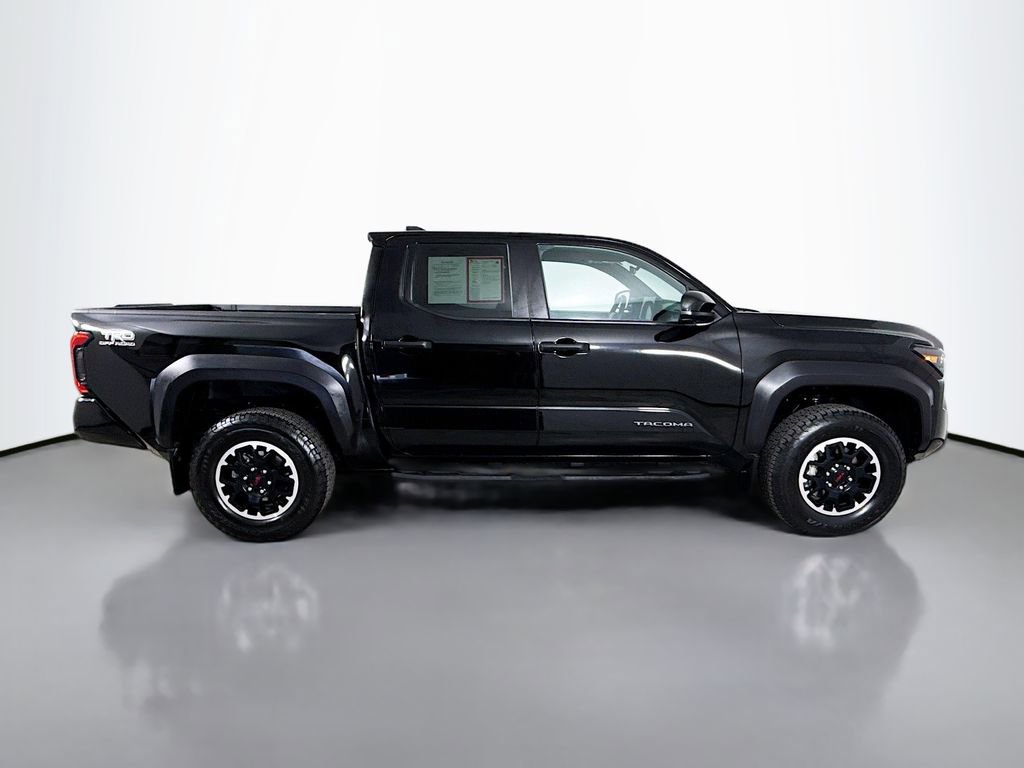 Certified 2024 Toyota Tacoma TRD Off-Road AWD/4WD image 9