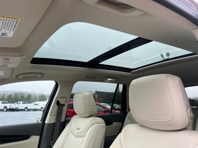 Used 2023 Cadillac XT6 Premium Luxury w/ Technology Package image 28