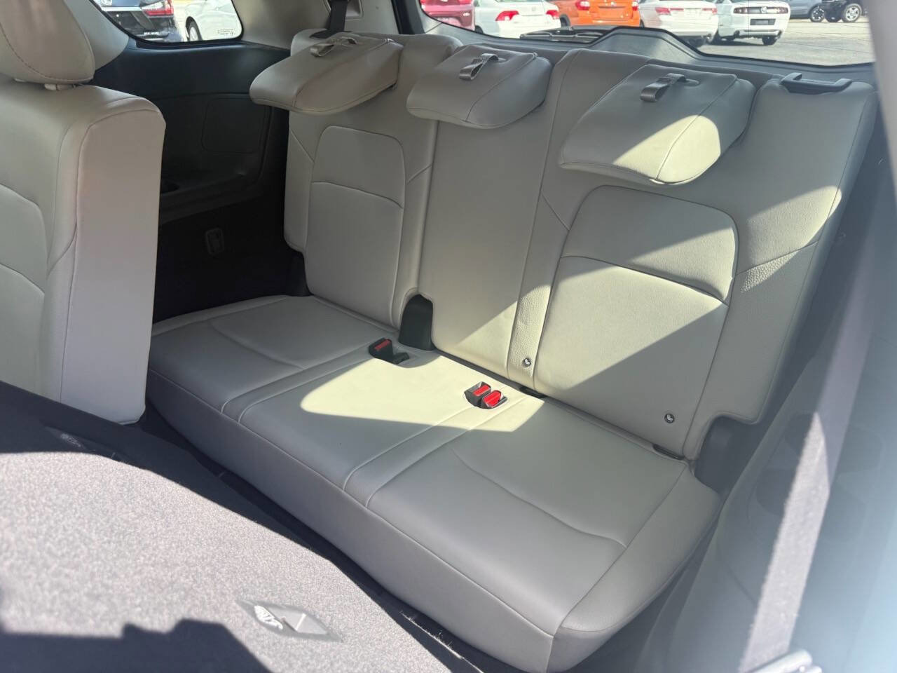 Used 2023 Nissan Pathfinder SL image 7