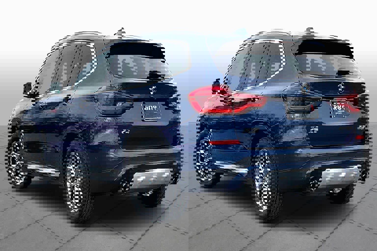 Used 2020 BMW X3 xDrive30i w/ Executive Package image 12