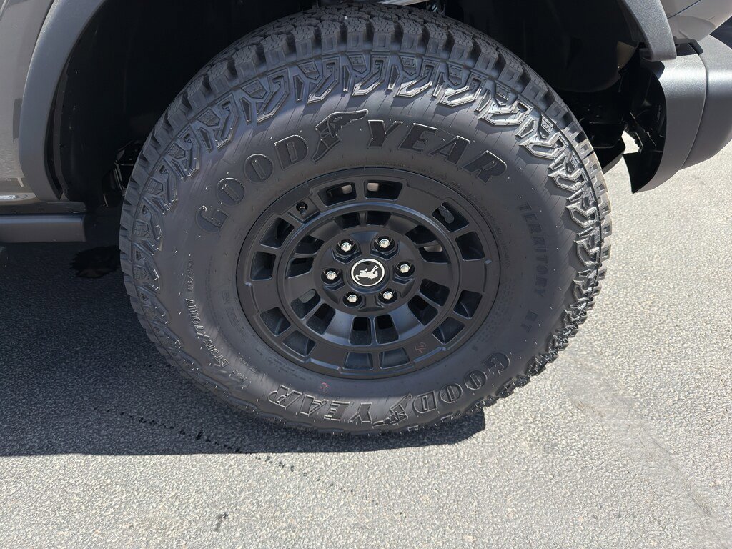 New 2026 Ford Bronco Badlands AWD/4WD image 11