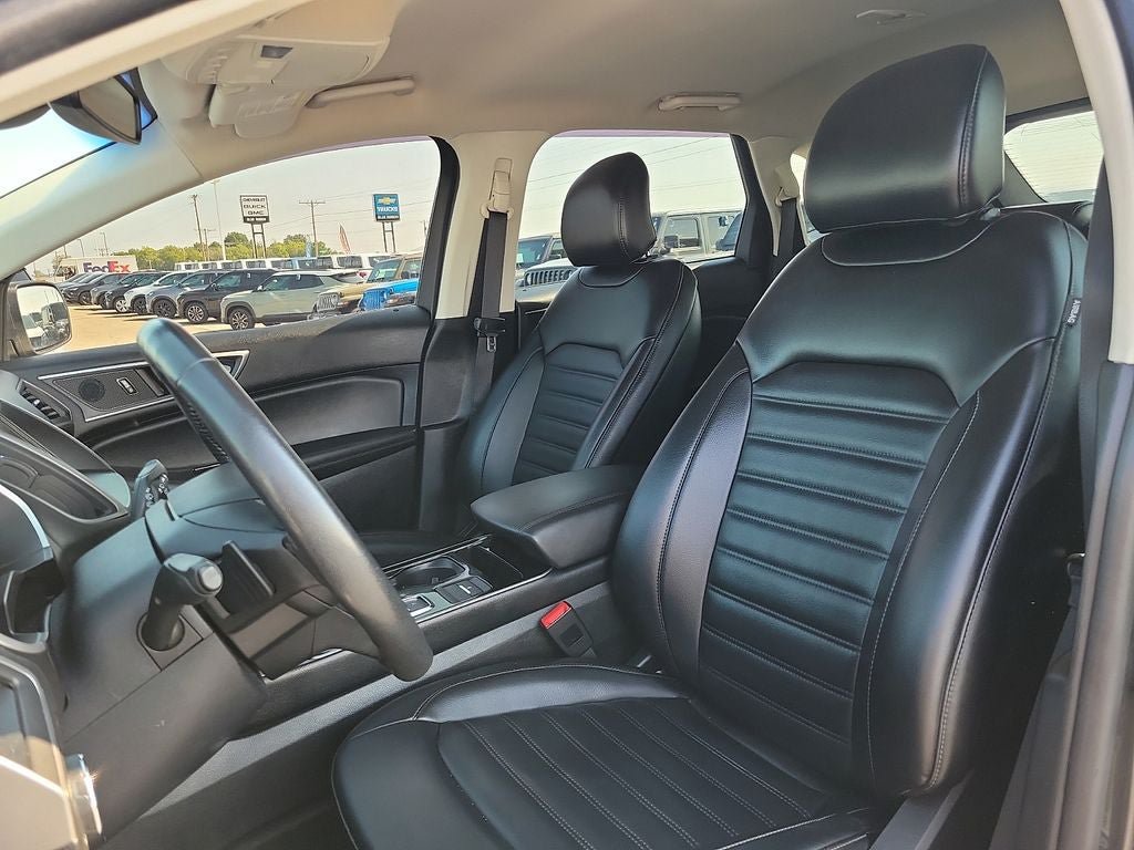 Used 2019 Ford Edge SEL w/ Equipment Group 201A AWD/4WD image 11