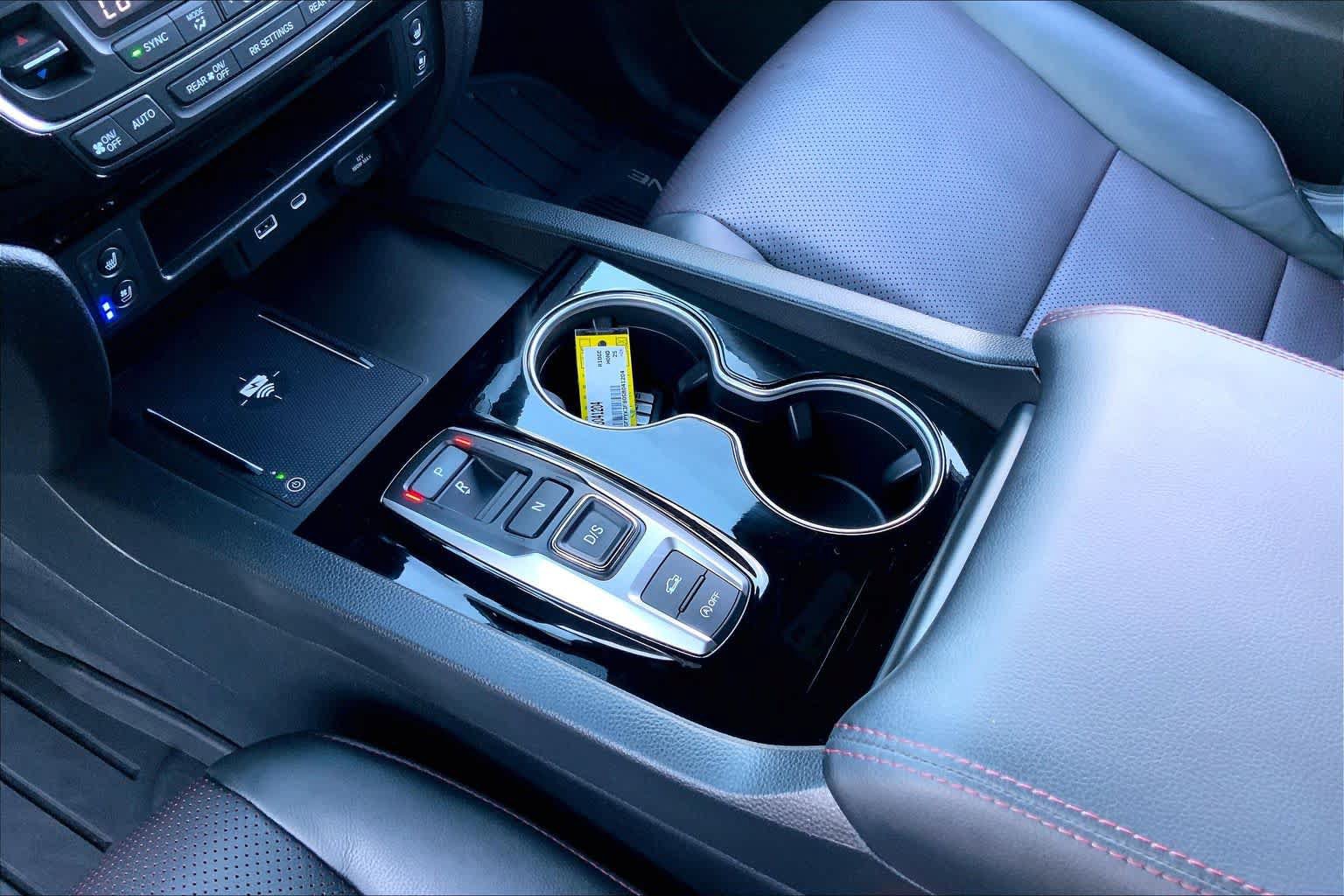 Certified 2025 Honda Ridgeline Black Edition image 17