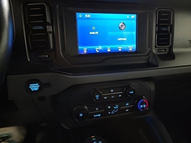 Used 2022 Ford Bronco Black Diamond image 28