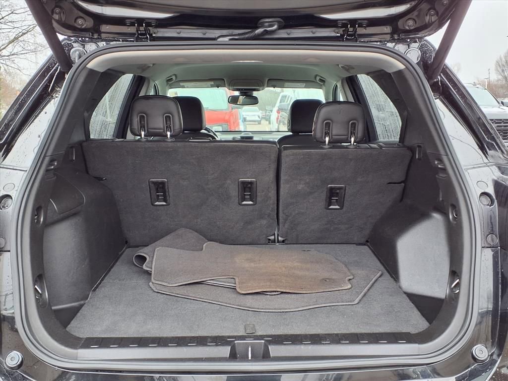 Used 2019 Chevrolet Equinox Premier image 11