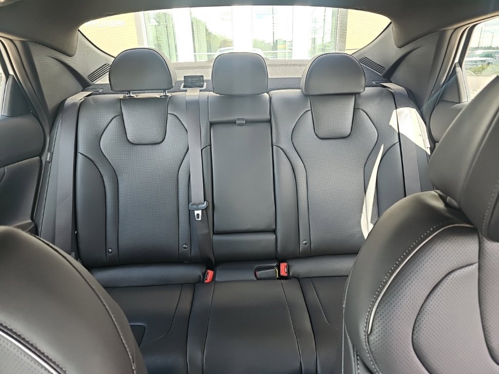 New 2026 Hyundai Elantra SEL Sport FWD image 27