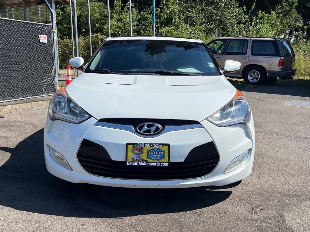 Used 2013 Hyundai Veloster w/ Style Pkg FWD image 5