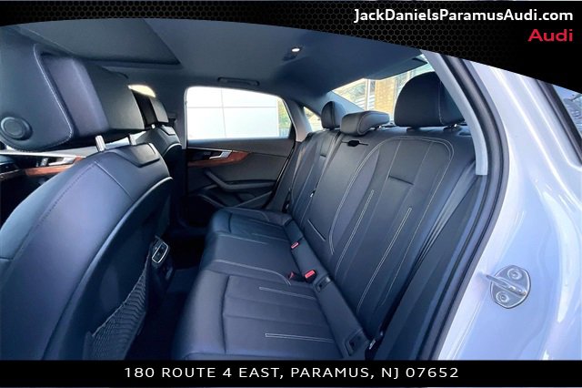 Used 2023 Audi A4 2.0T Premium w/ Convenience Package image 18