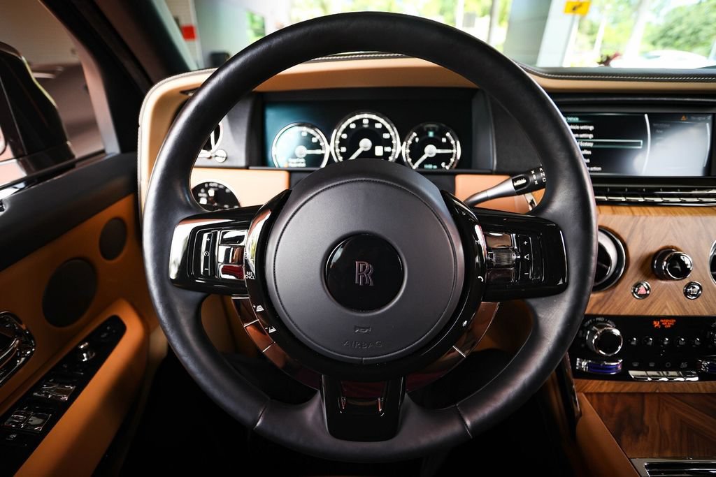 Used 2022 Rolls-Royce Cullinan AWD/4WD image 26