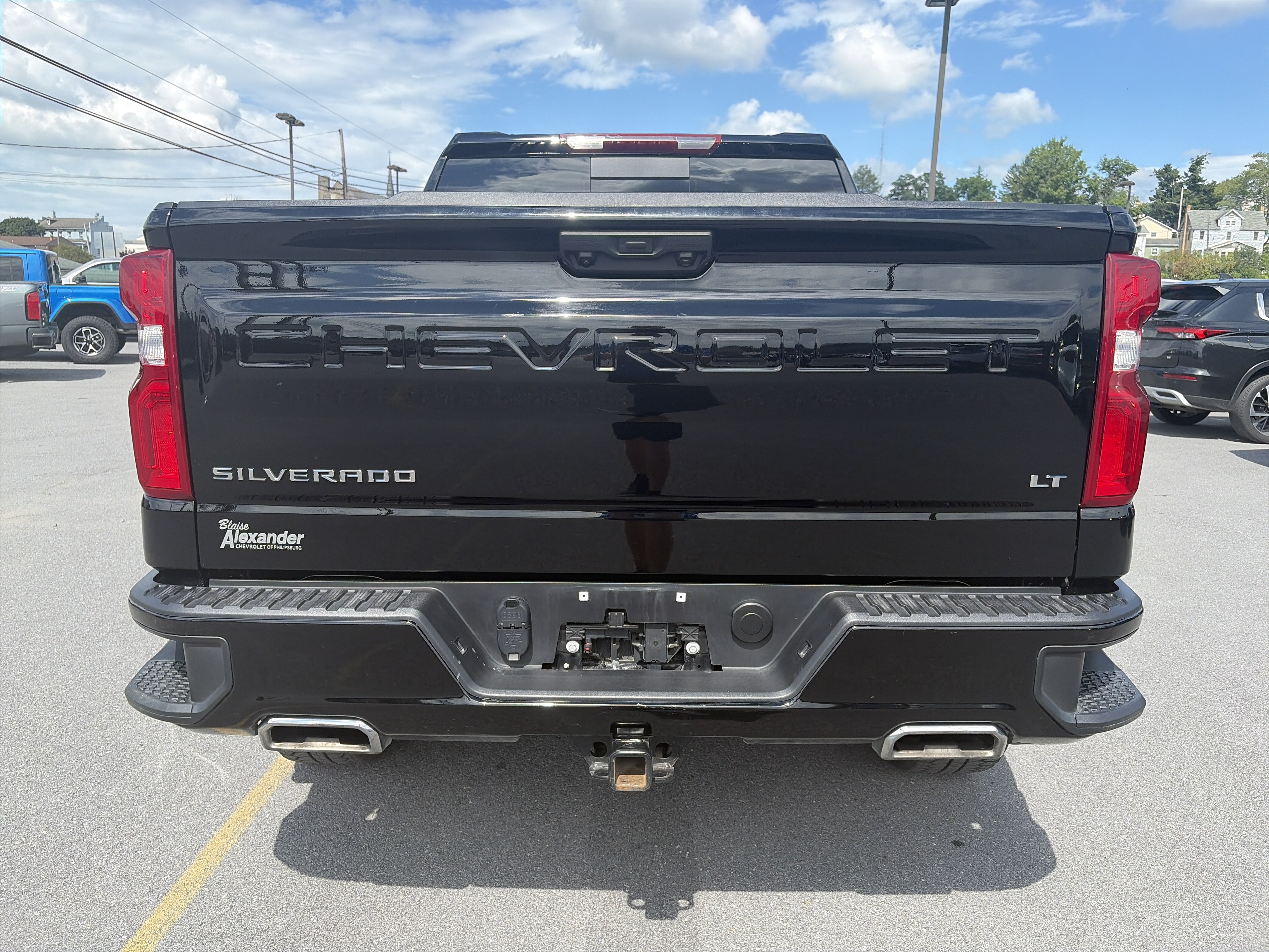 Used 2025 Chevrolet Silverado 1500 LT Trail Boss w/ Convenience Package II AWD/4WD image 14