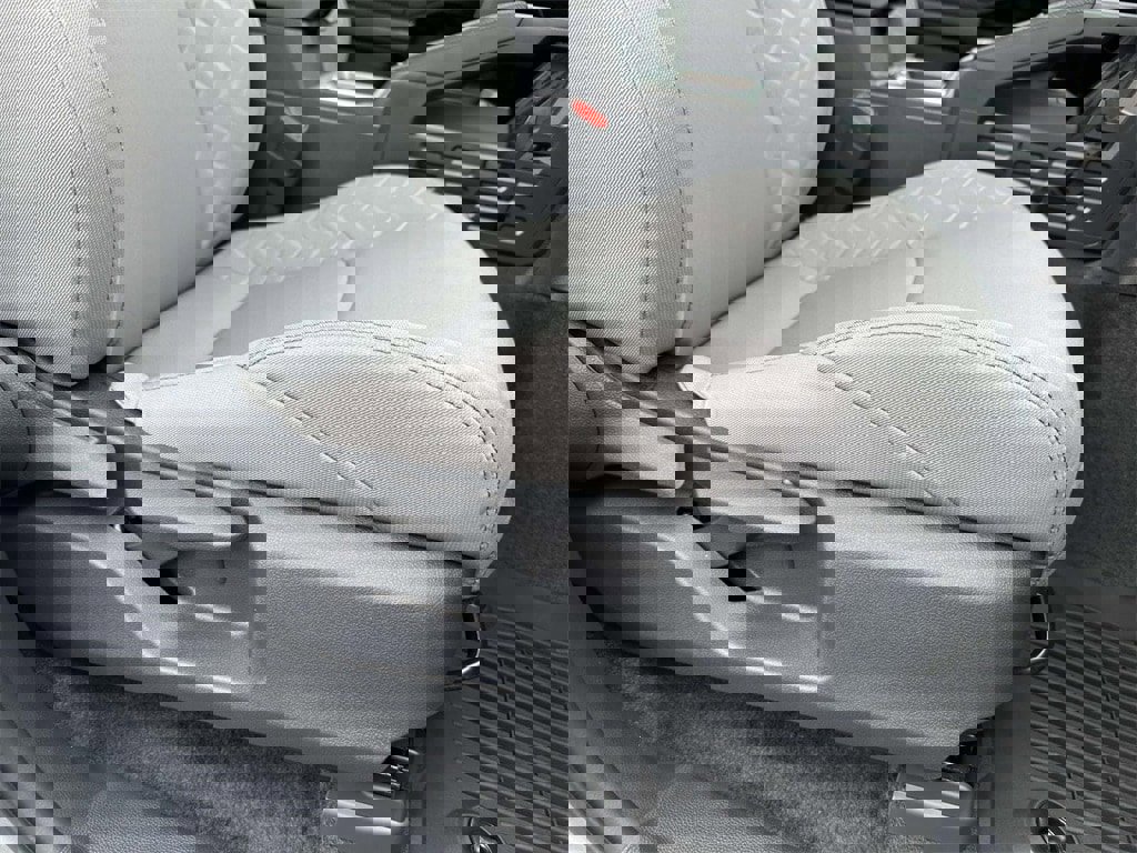 New 2025 Toyota Tacoma SR5 image 11