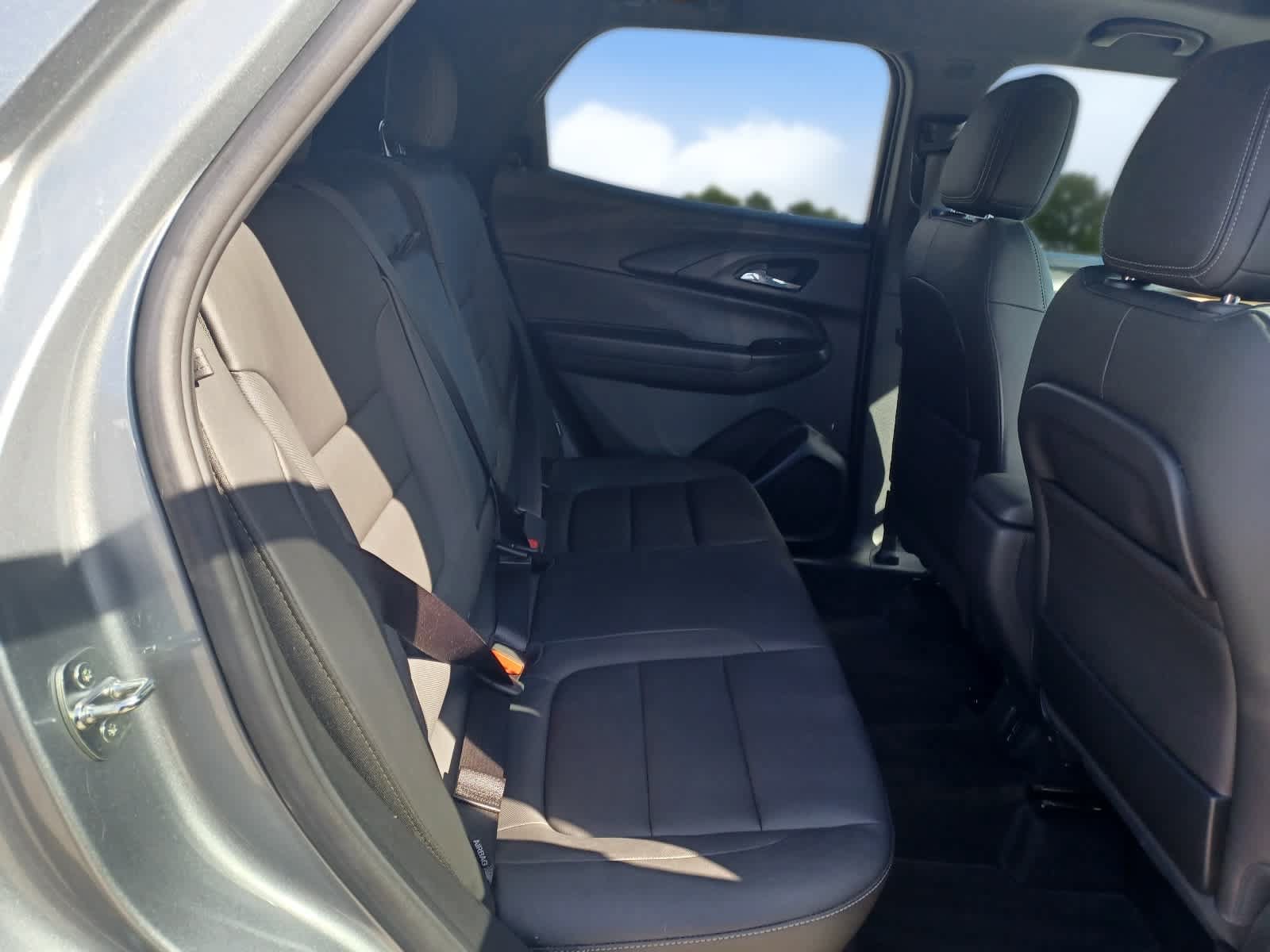 Used 2023 Chevrolet TrailBlazer ACTIV w/ Sun and Liftgate Package AWD/4WD image 22