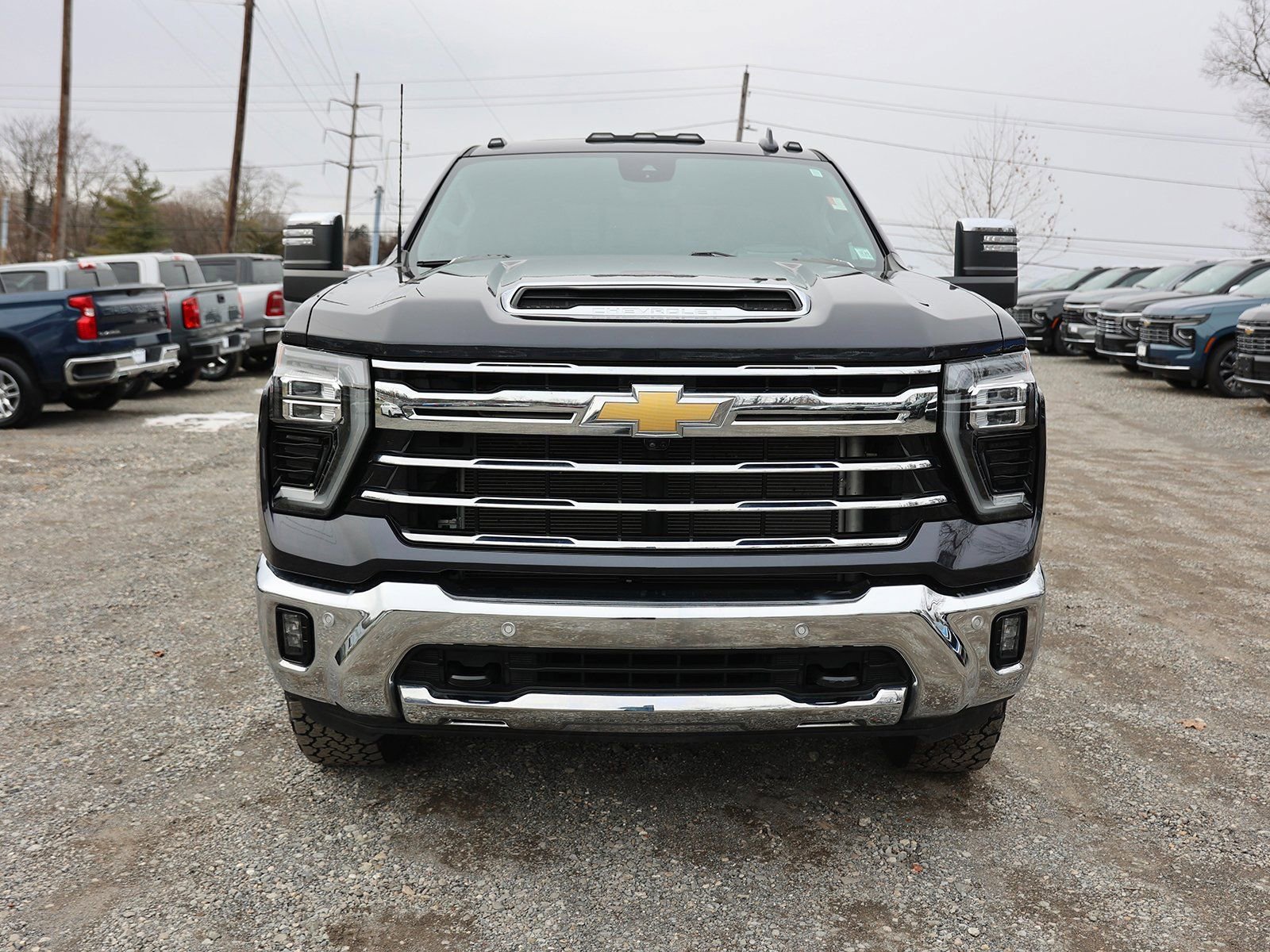 Certified 2024 Chevrolet Silverado 3500 LTZ w/ LTZ Premium Package image 2