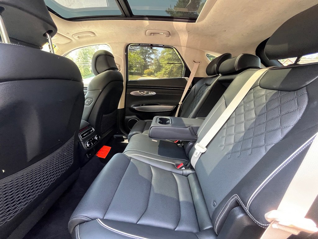 Used 2024 Genesis Electrified GV70 w/ Prestige Package image 14