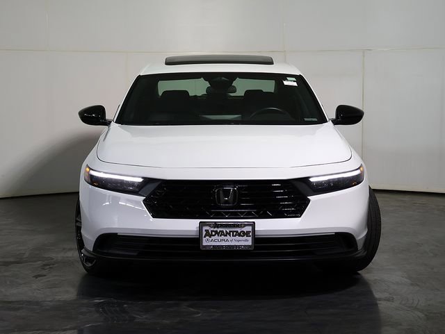 Used 2024 Honda Accord Sport image 9