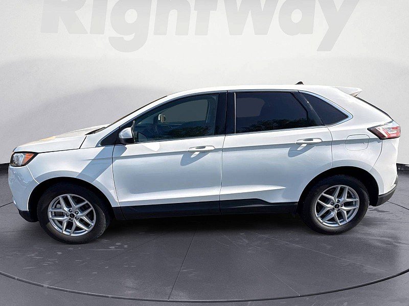 Used 2024 Ford Edge SEL AWD/4WD image 2