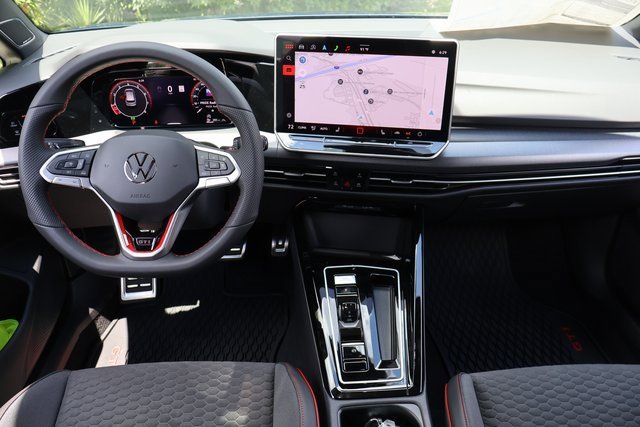 New 2025 Volkswagen GTI SE image 15