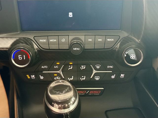 Used 2015 Chevrolet Corvette Z06 w/ 3LZ Preferred Equipment Group image 15