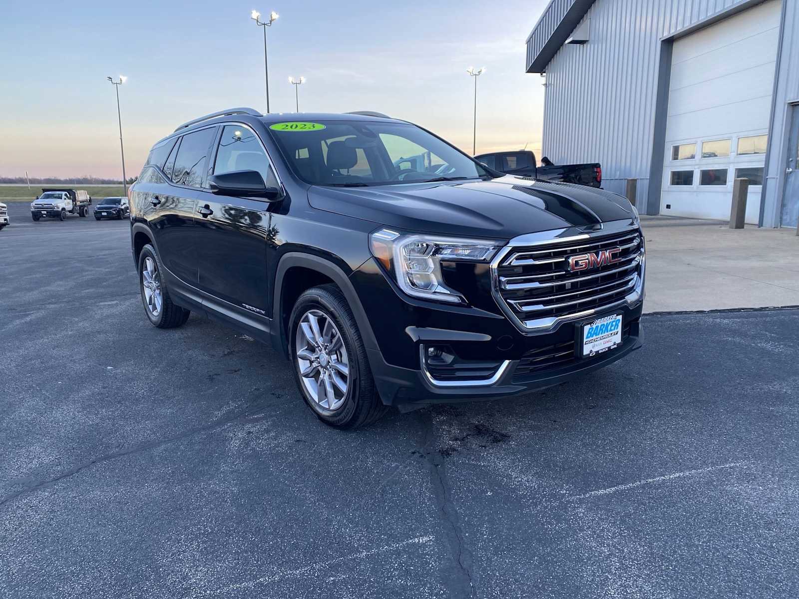 Used 2023 GMC Terrain SLT image 15