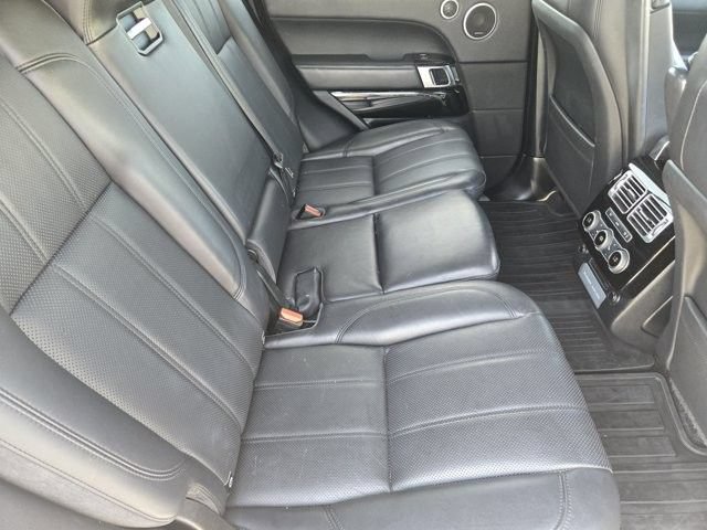 Used 2017 Land Rover Range Rover HSE AWD/4WD image 27