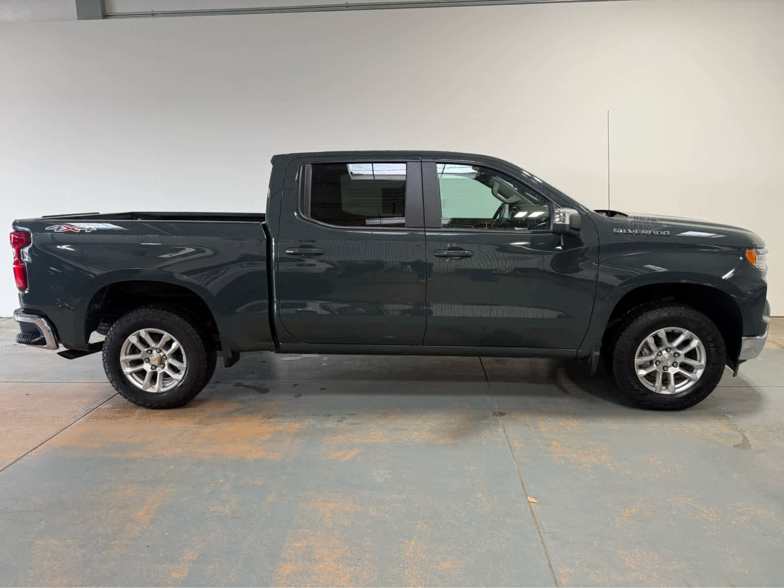 Certified 2025 Chevrolet Silverado 1500 LT image 6