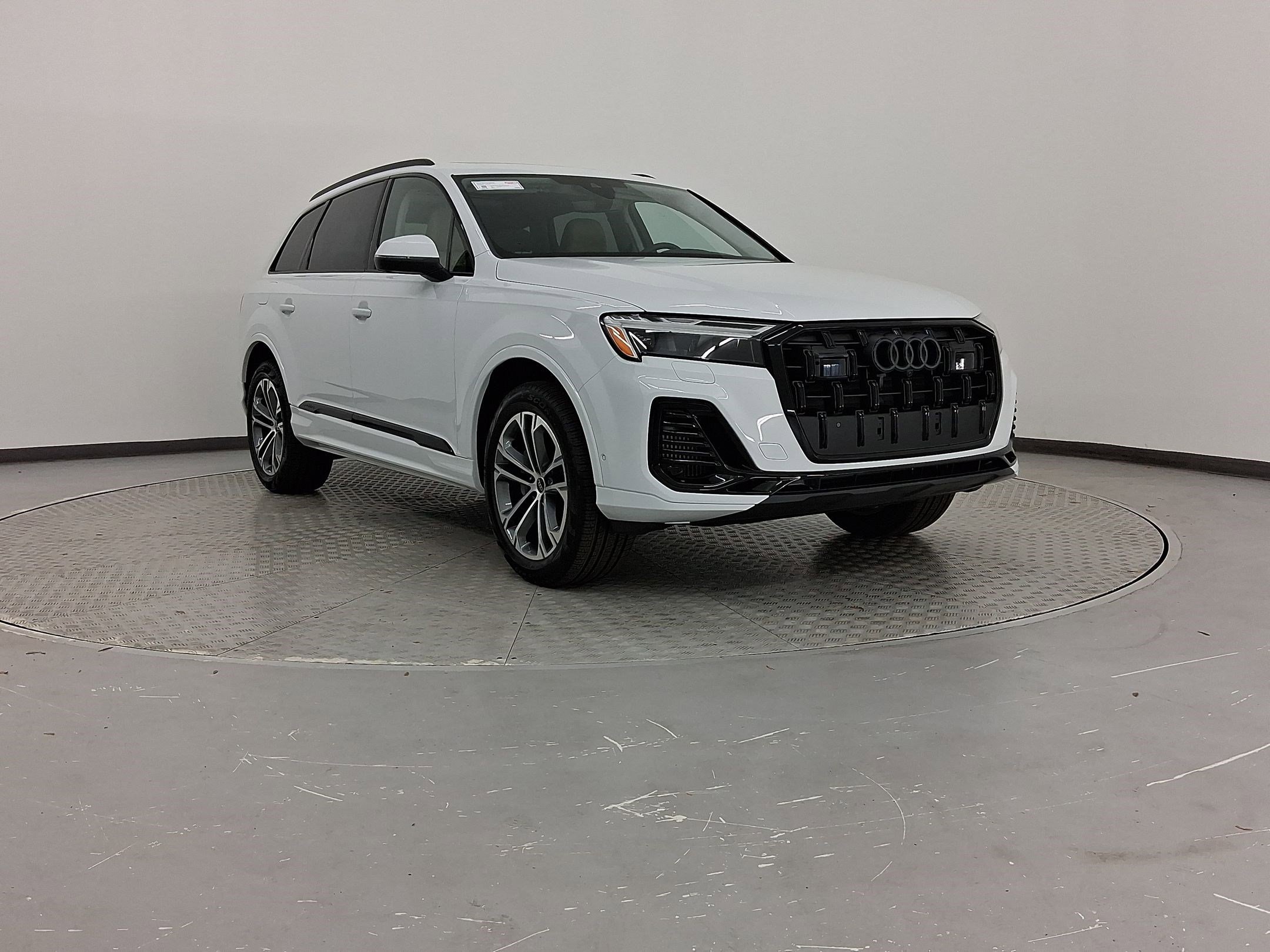New 2026 Audi Q7 3.0T Premium image 7