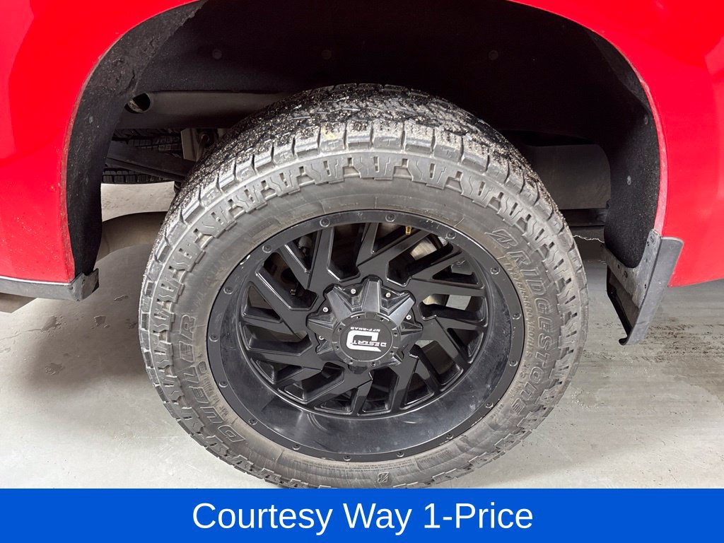 Used 2021 Chevrolet Silverado 1500 LT w/ Bed Protection Package AWD/4WD image 13