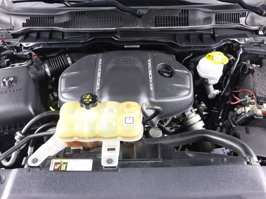 Used 2016 RAM 1500 Tradesman AWD/4WD image 43