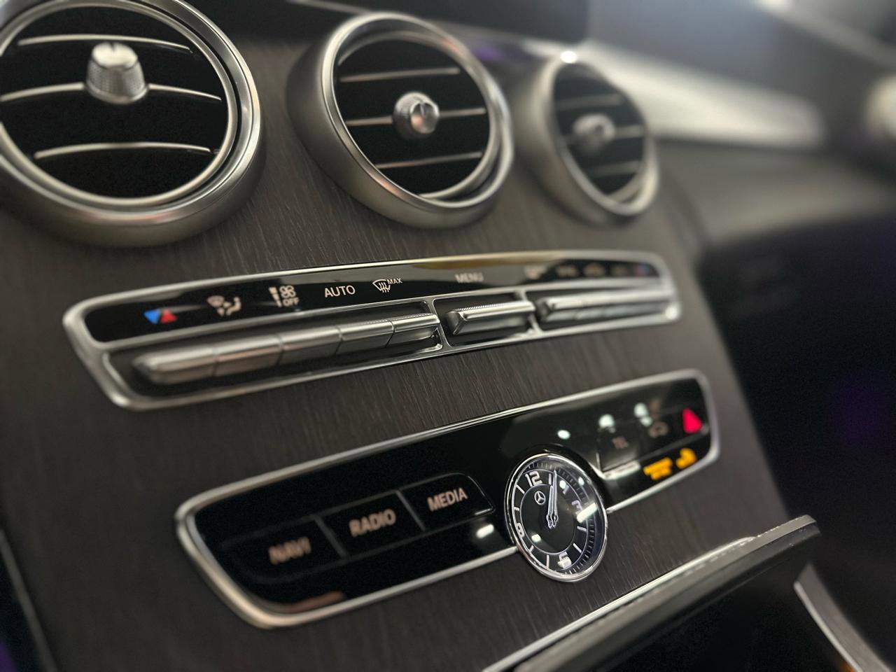 Used 2020 Mercedes-Benz C 300 4MATIC Sedan w/ AMG Line image 24