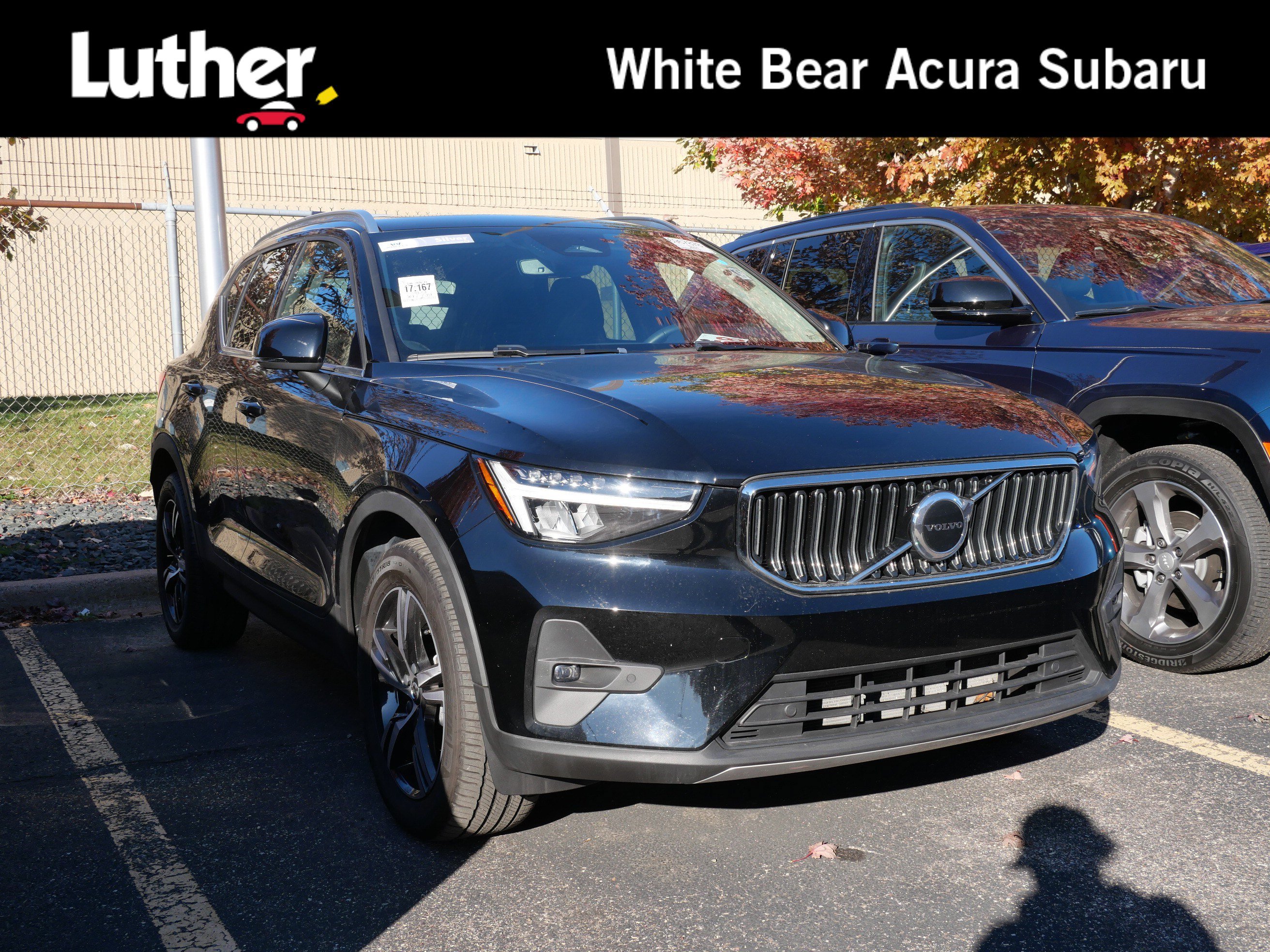 Used 2023 Volvo XC40 B5 Plus