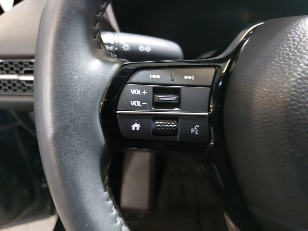Used 2024 Honda HR-V EX-L image 18